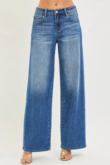 Bundle outfit view of the MEDIUM Women's Elegant Risen Slouchy Baggy Pockets Jeans for Office & Everyday Wear, styled with polished comfort for work, travel, and everyday wear, made for women who want repeat outfit options.