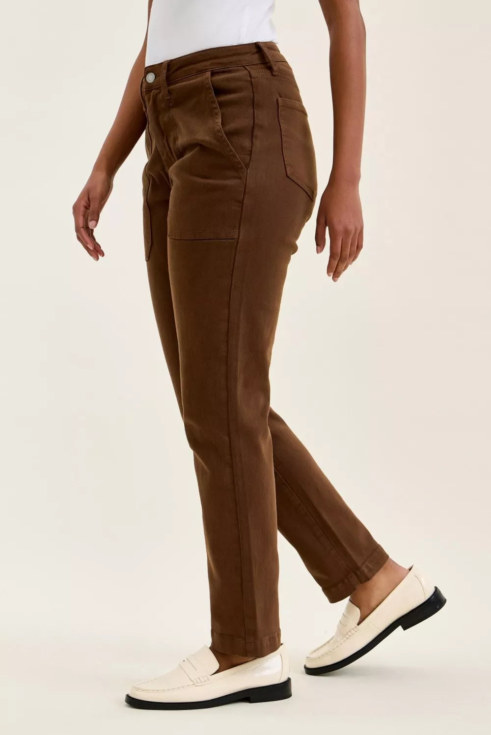 Back view of the Judy Blue High Waist Aurora Weekender Jeans with Knee Darts C Mahogany, styled with polished boutique styling for day-to-night outfits, made for women who want easy layering.