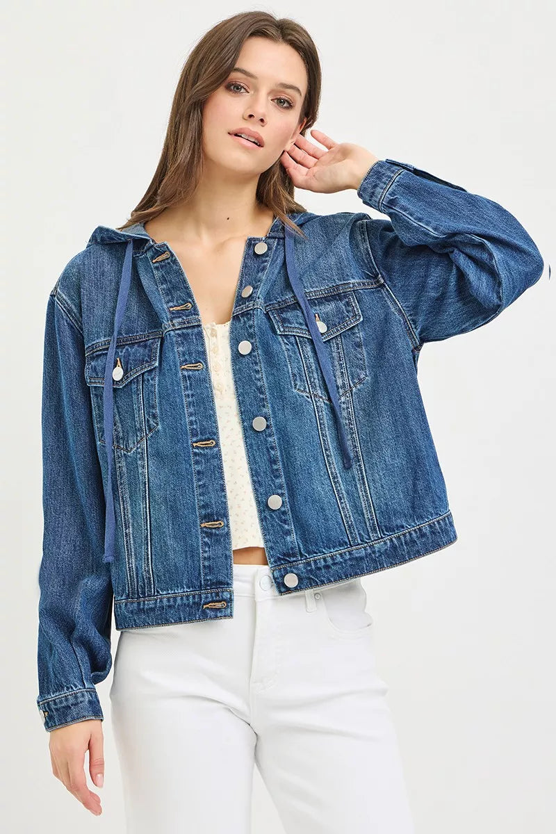 Side view of the MEDIUM RISEN Basic Denim Jacket with Hoodie, styled with polished boutique styling for day-to-night outfits, made for women who want easy layering.