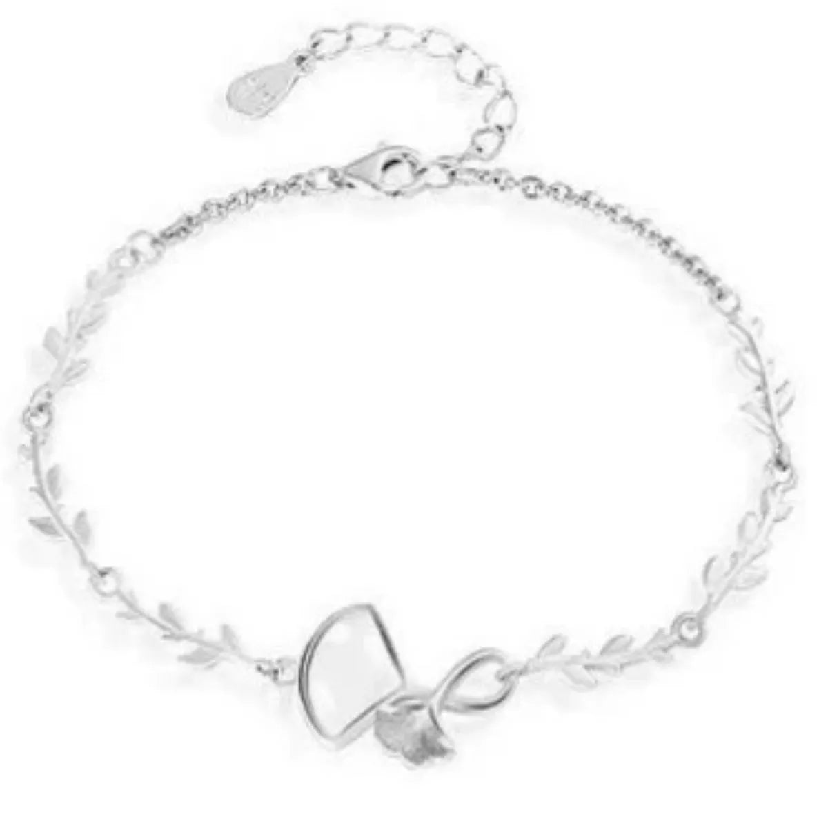 Close-up detail of the 925 Sterling Silver Ginkgo Leaf Bracelet, styled with soft-shine jewelry for daily outfits and gifting, made for women who want stackable jewelry.