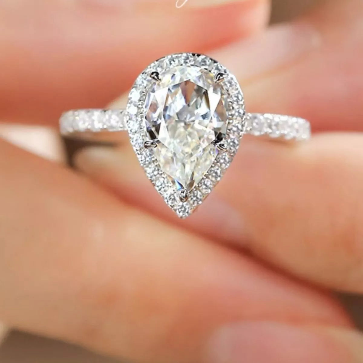 Front view of the Women's Silver Minimalist 4 Carat 925 Sterling Moissanite Ring for Everyday Styling & Gifting, styled with delicate sparkle for daily wear and gifting, made for women who want refined jewelry.